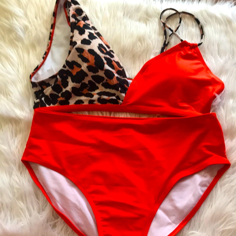 Bathing suit